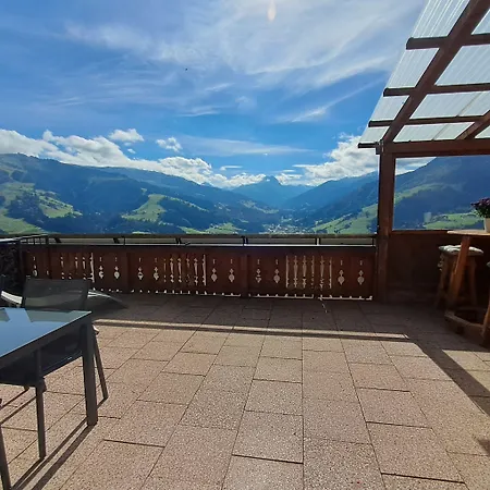 Panorama Filzerhof 아파트 *