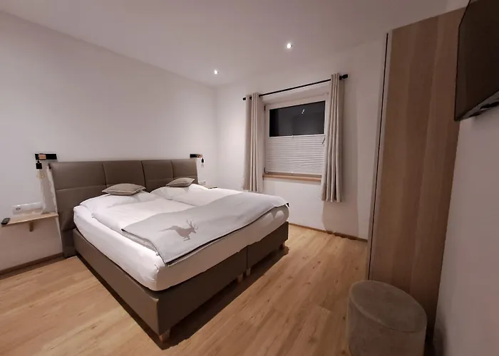 Panorama Filzerhof * كيرشبرغ ان تيرول